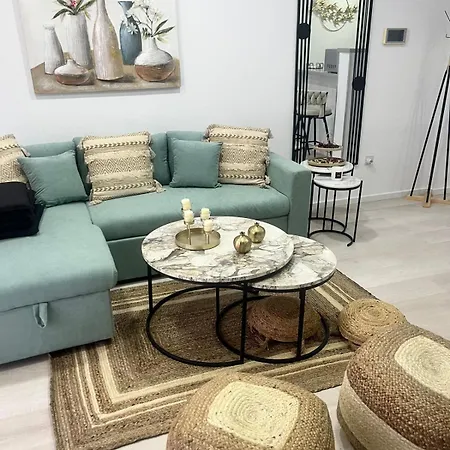 Lazuli Sea View Beachfront Ap 253 Larnaca