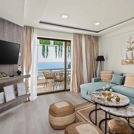 Apartament Lazuli Sea View Beachfront Ap 253 *