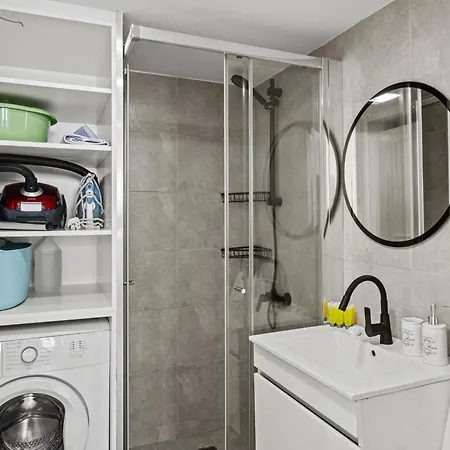 Lazuli Sea View Beachfront Ap 253