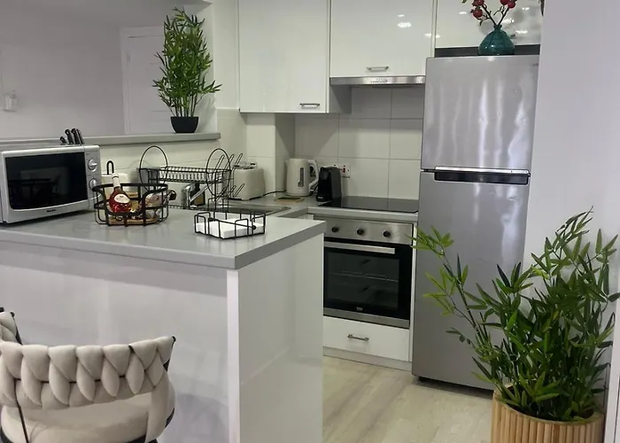 Lazuli Sea View Beachfront Ap 253 Апартаменти *