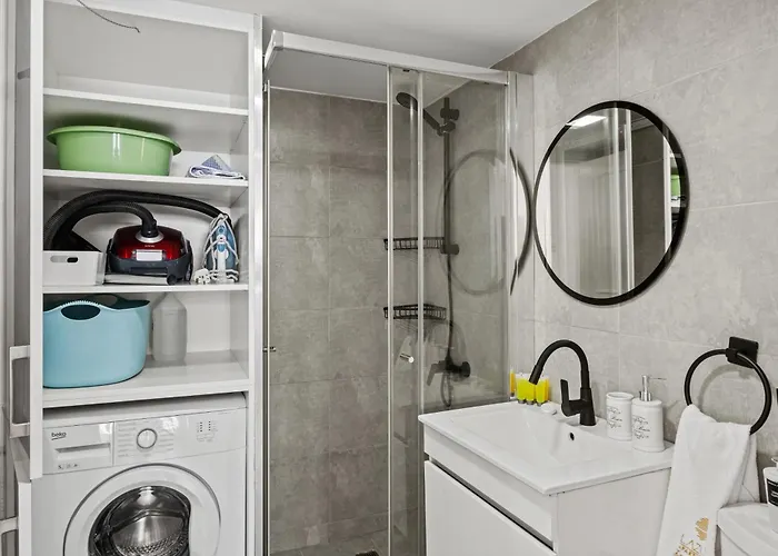 Lazuli Sea View Beachfront Ap 253